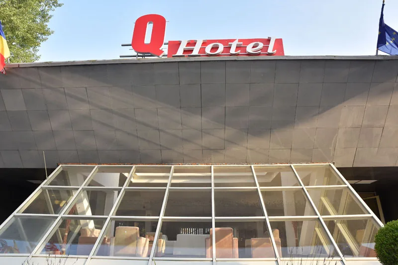 Hotel Q