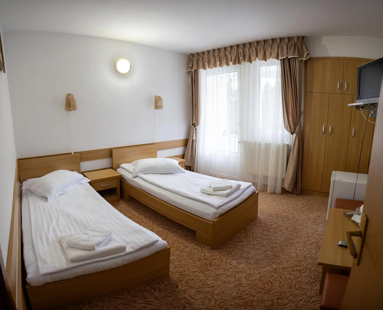 Camere duble — Hefaistos, Sovata, Mureș