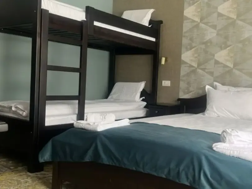Camere cu paturi supraetajate — Poarta Raiului, Tău Bistra, Alba