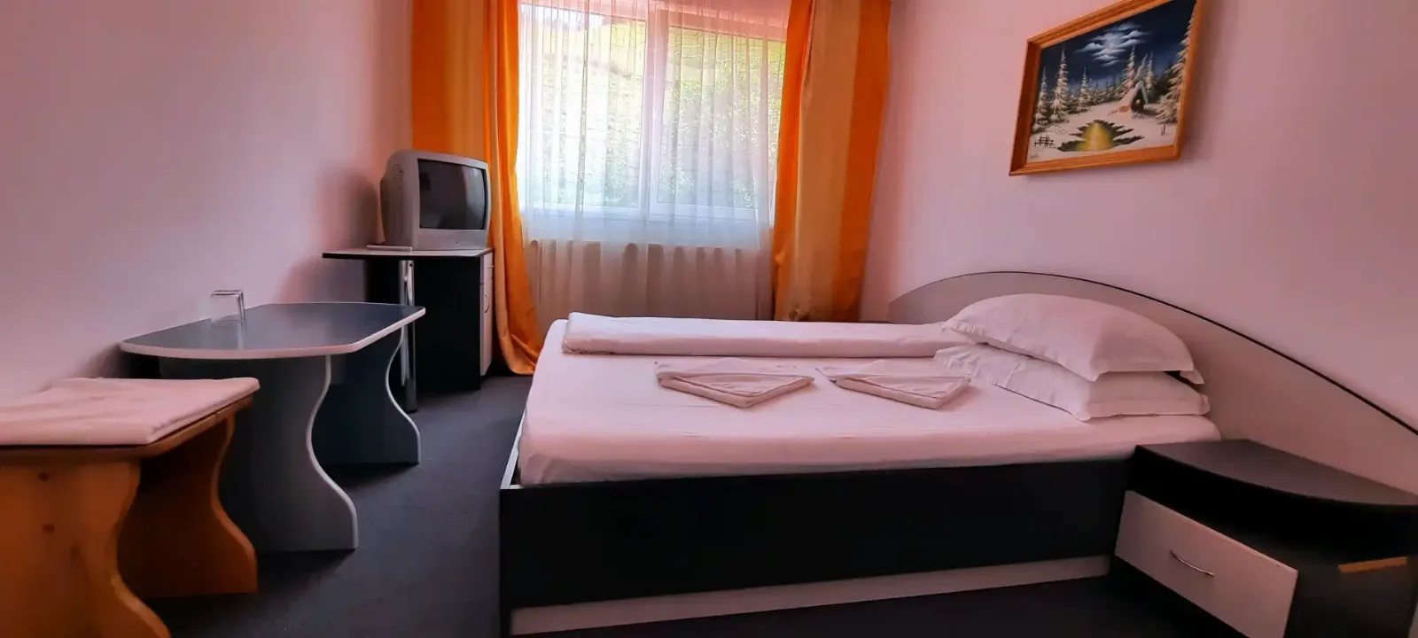 Cameră dublă — Karmina, Saru Dornei, Suceava