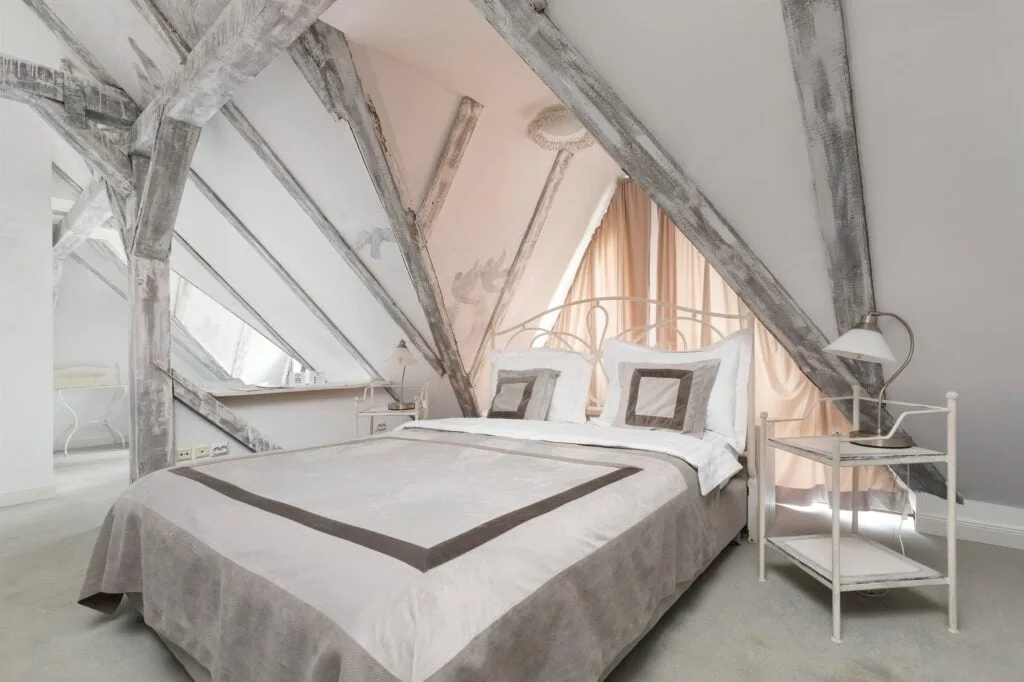 Camera Hulubarie — Conacul Archia, Archia, Hunedoara