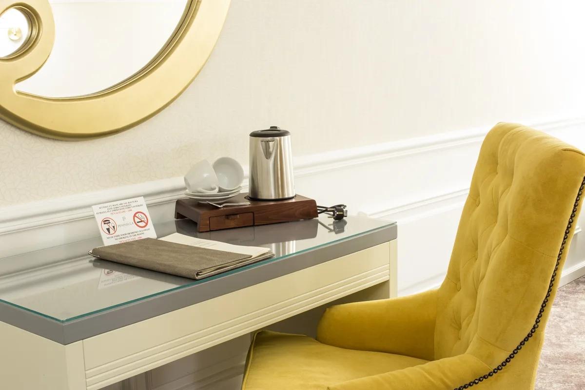 King Room — Peninsula Boutique Hotel, Constanța, Constanța