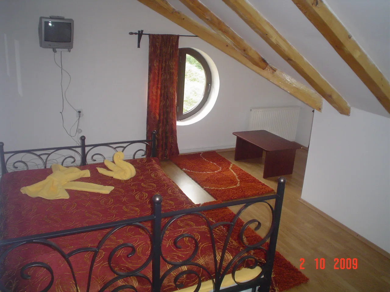 Camera nr 7-MANSARDA — Ego, Moeciu, Brașov