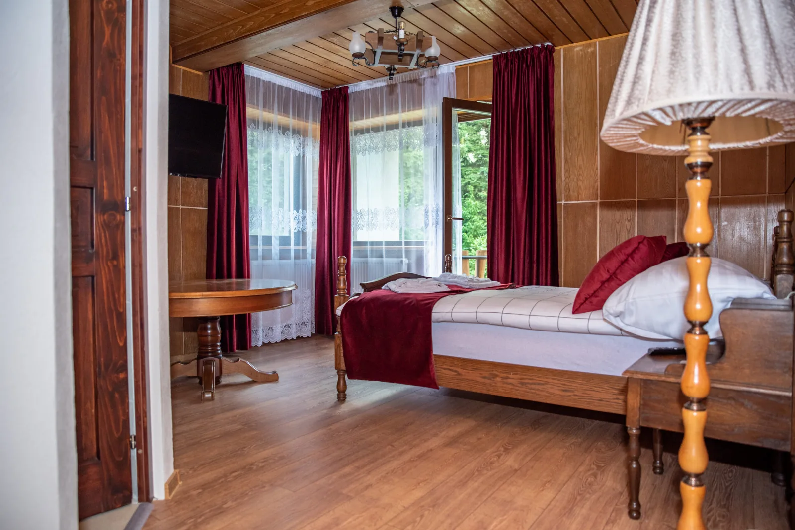 Camera 5 — Forest Resort, Băile Tușnad, Harghita