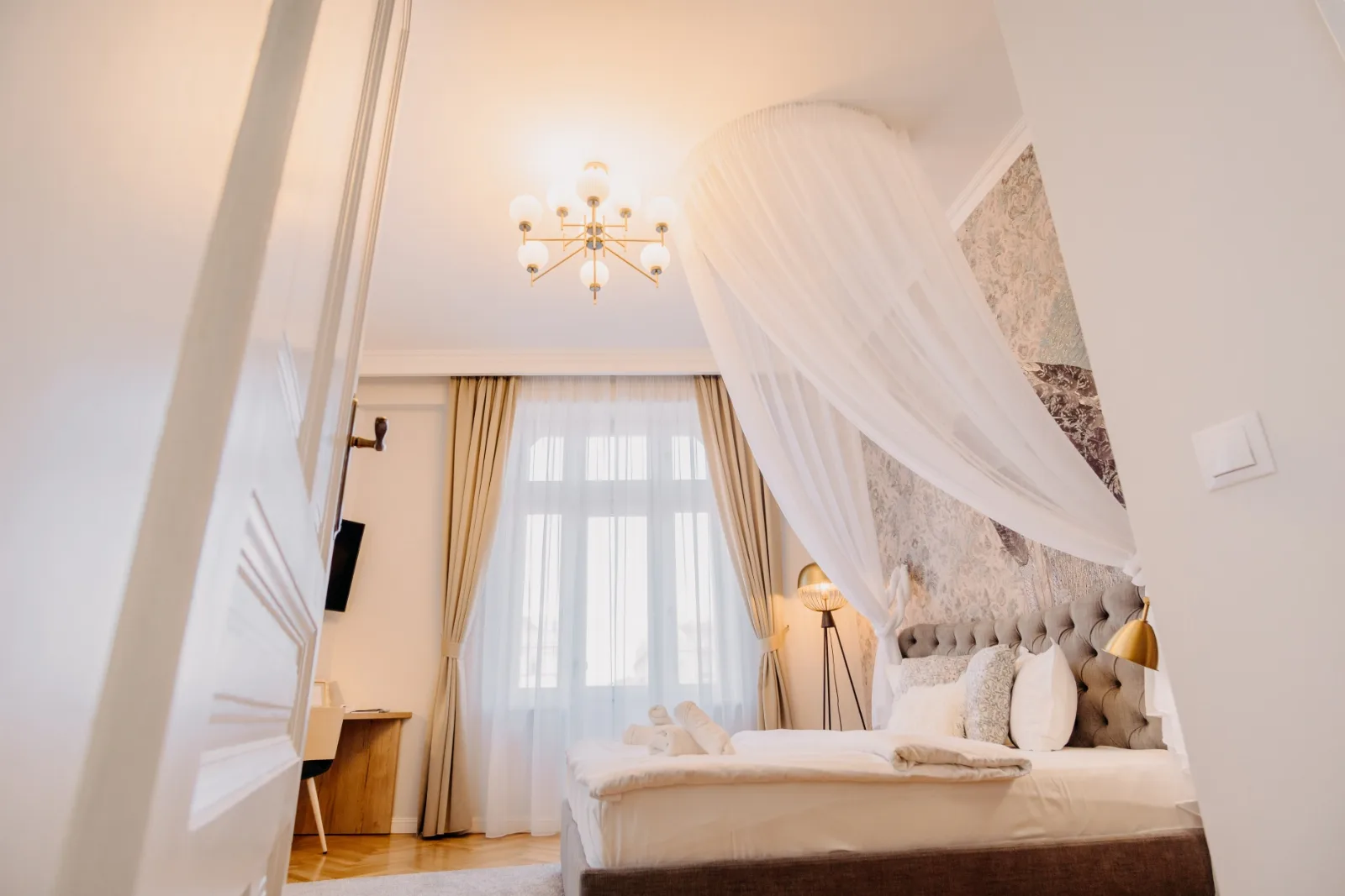 Apartament Elegant — Vili Apartments Romantic, Oradea, Bihor