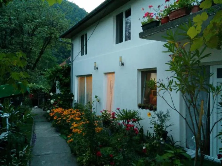 Casa Anadam