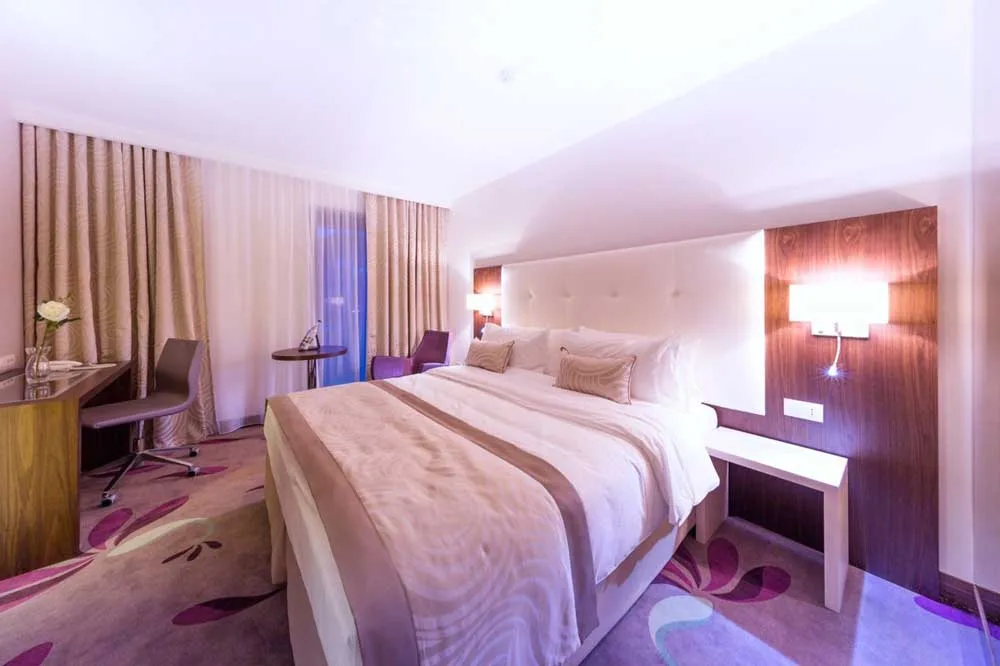 Cameră MATRIMONIALĂ 4* Deluxe — Transilvania, Alba Iulia, Alba