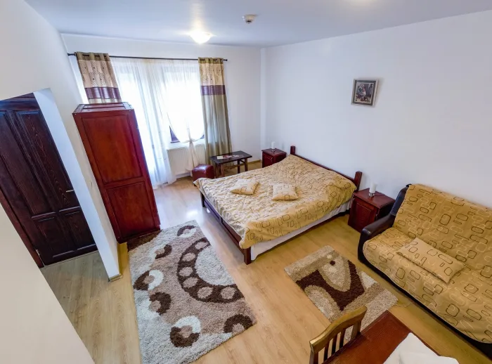 Camera dublă cu balcon — Casa Anca, Agapia, Neamț