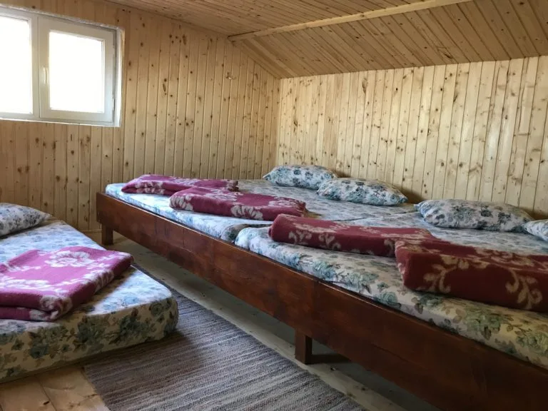 Suru — Cabana Suru, Racovița, Sibiu
