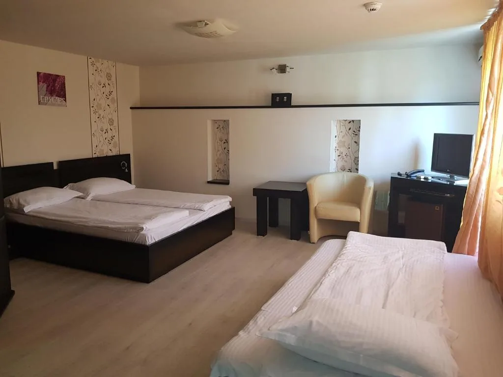 Cameră dublă standard — XO Residence, Arad, Arad