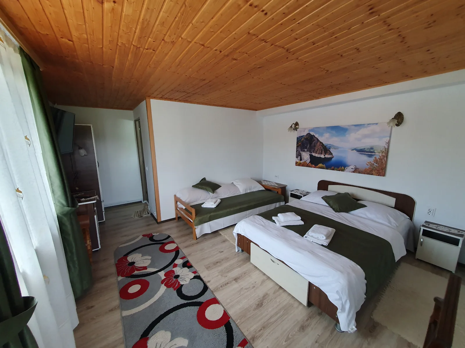 Triple room — Pensiunea Belvedere la Cristina, Corbeni, Argeș