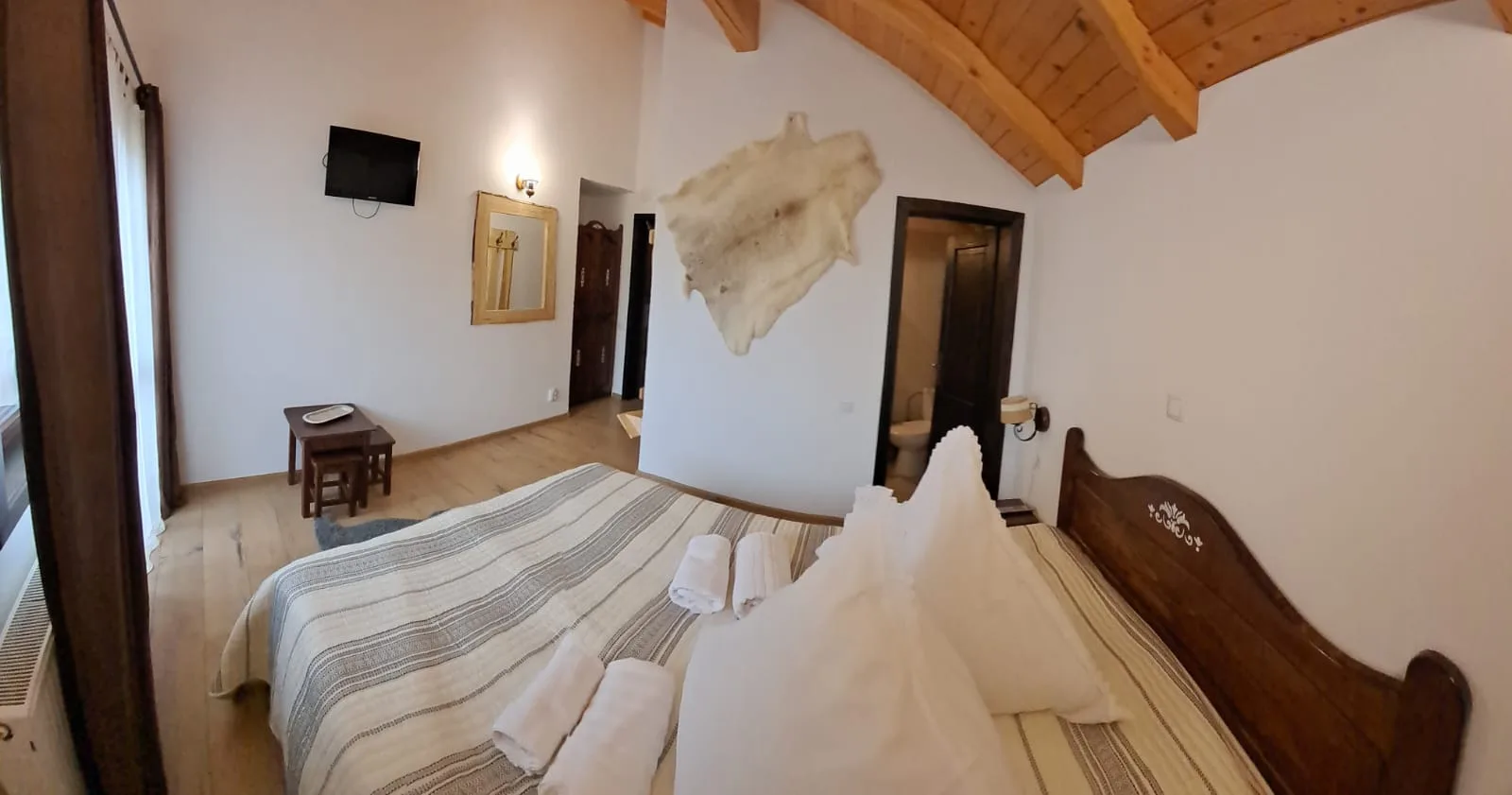 Camera 5 — Cabana Ionela, Vama, Suceava