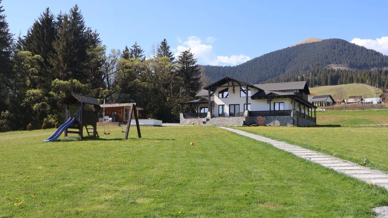 Puiucu Chalet