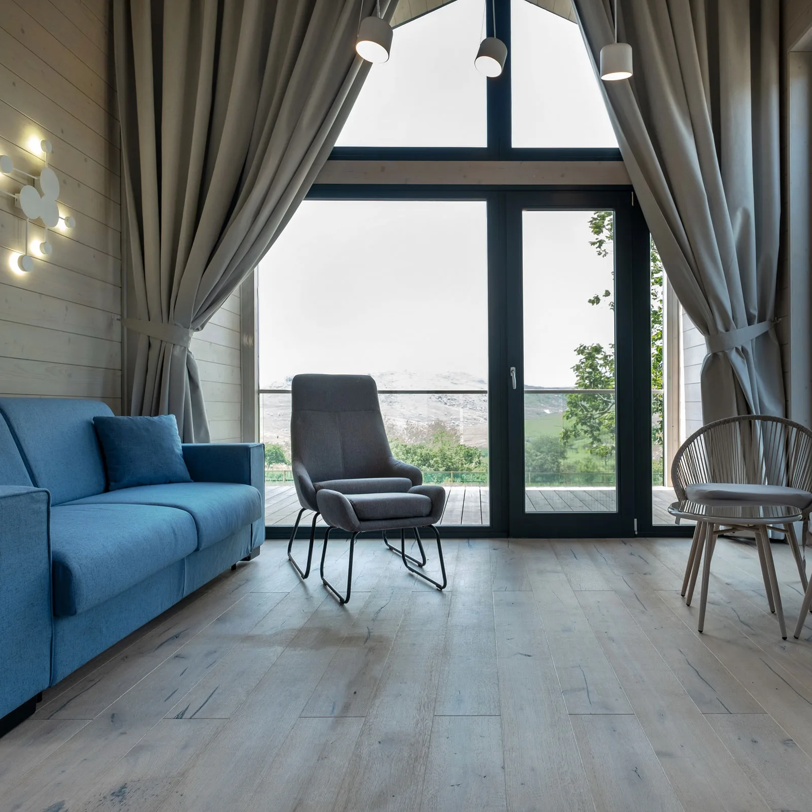 Lacerta Retreat