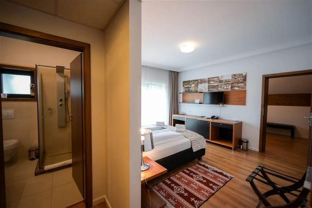 Apartament Junior Superior cu balcon — Mirage, Vișeu de Sus, Maramureș