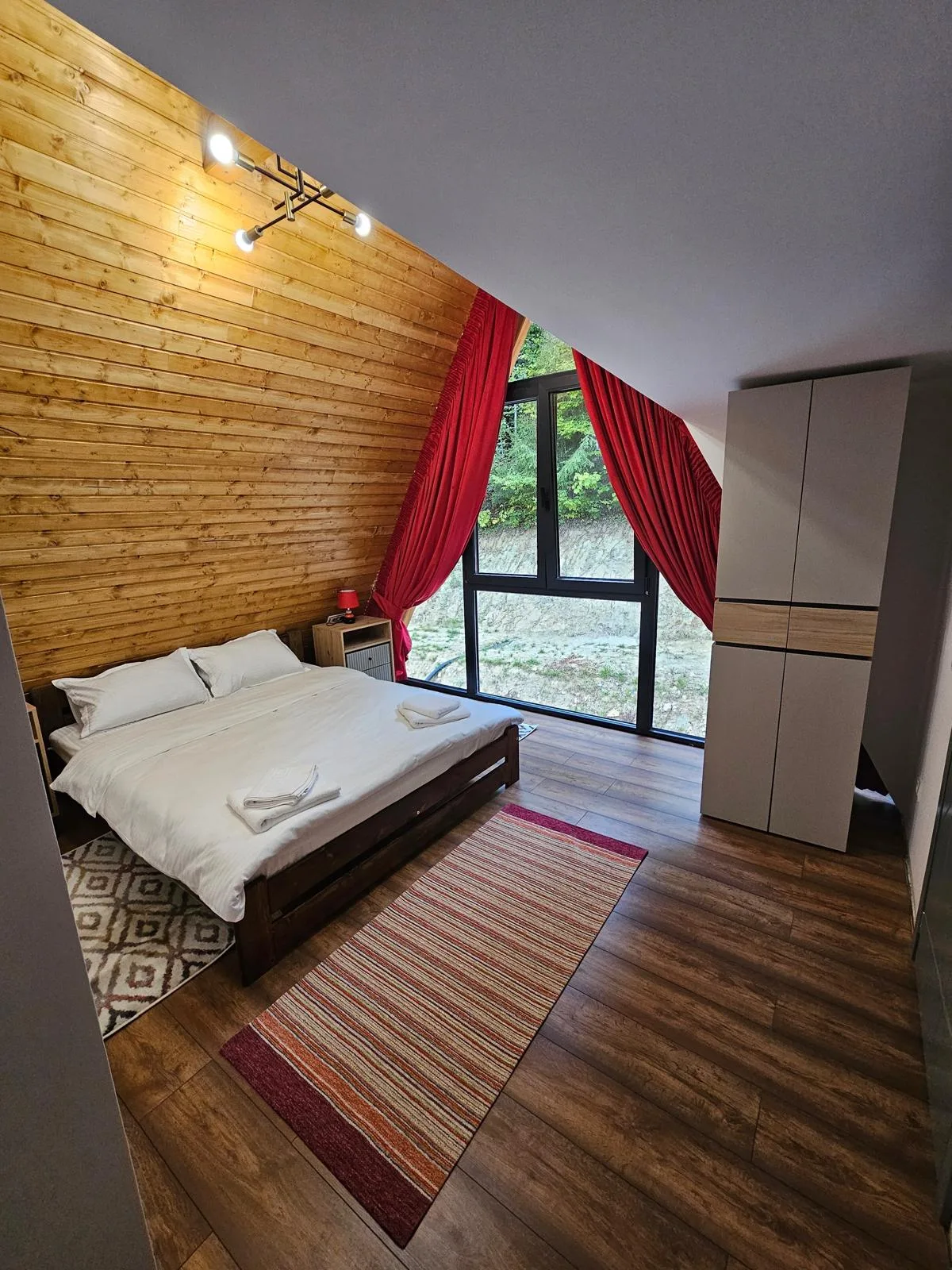A Frame Pietrele Șoimului Cavnic
