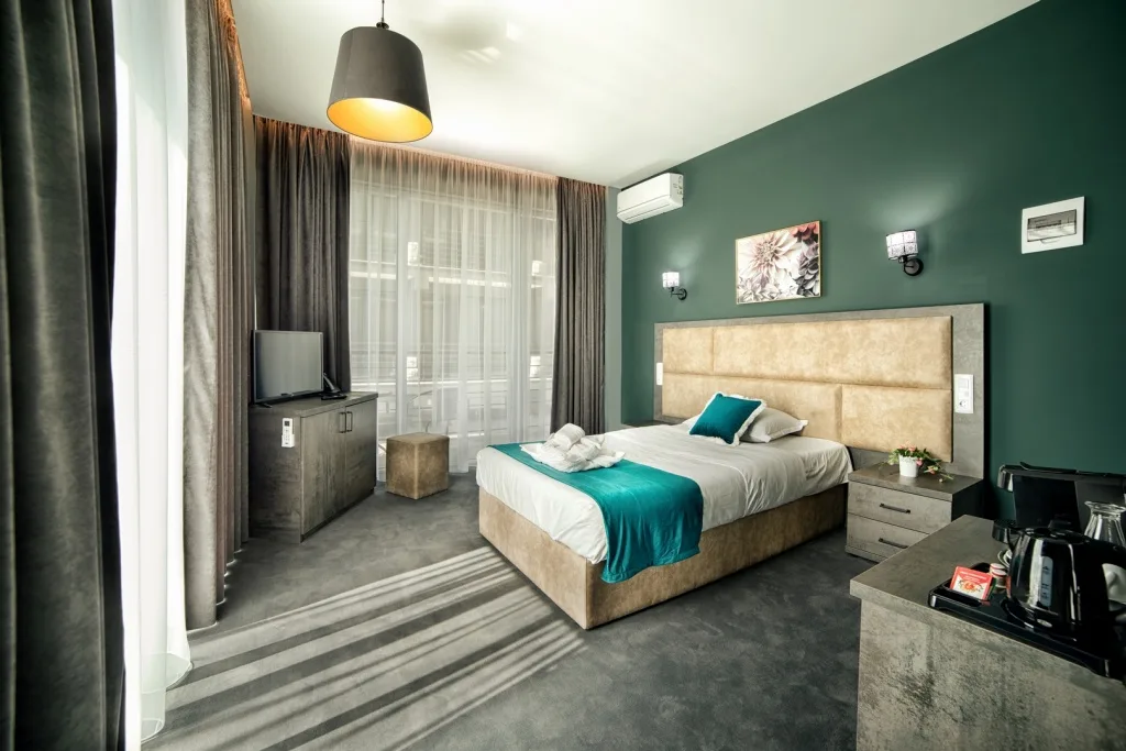 Double Deluxe — Hotel & Restaurant Nordic Twins, Rădăuți, Suceava