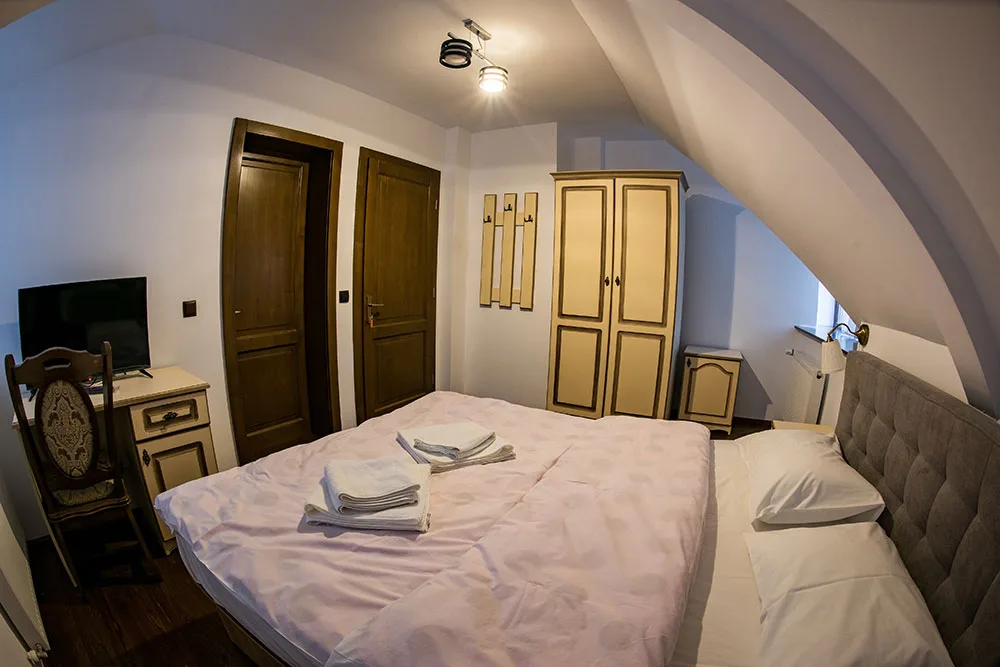 Casa Mică — Casa Străbunicului, Cacica, Suceava