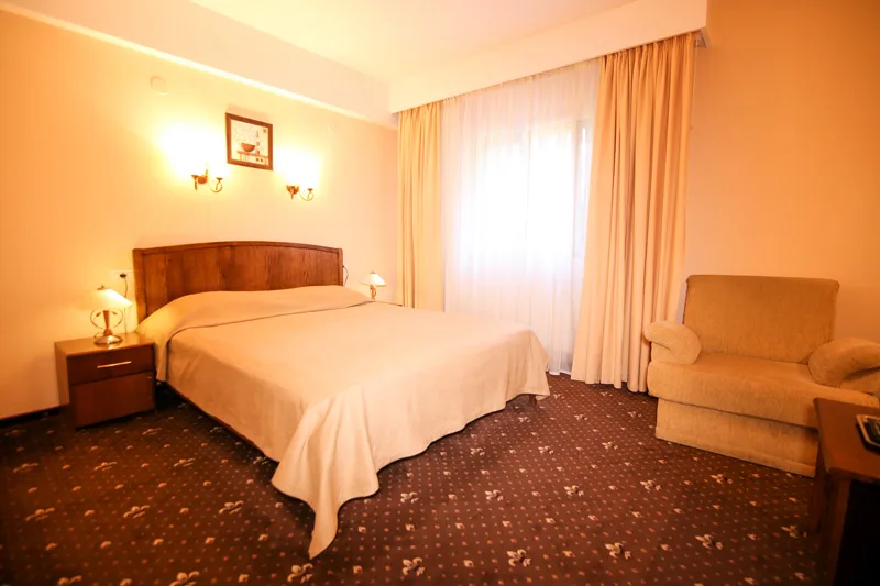 Hotel Restaurant Piatra Craiului
