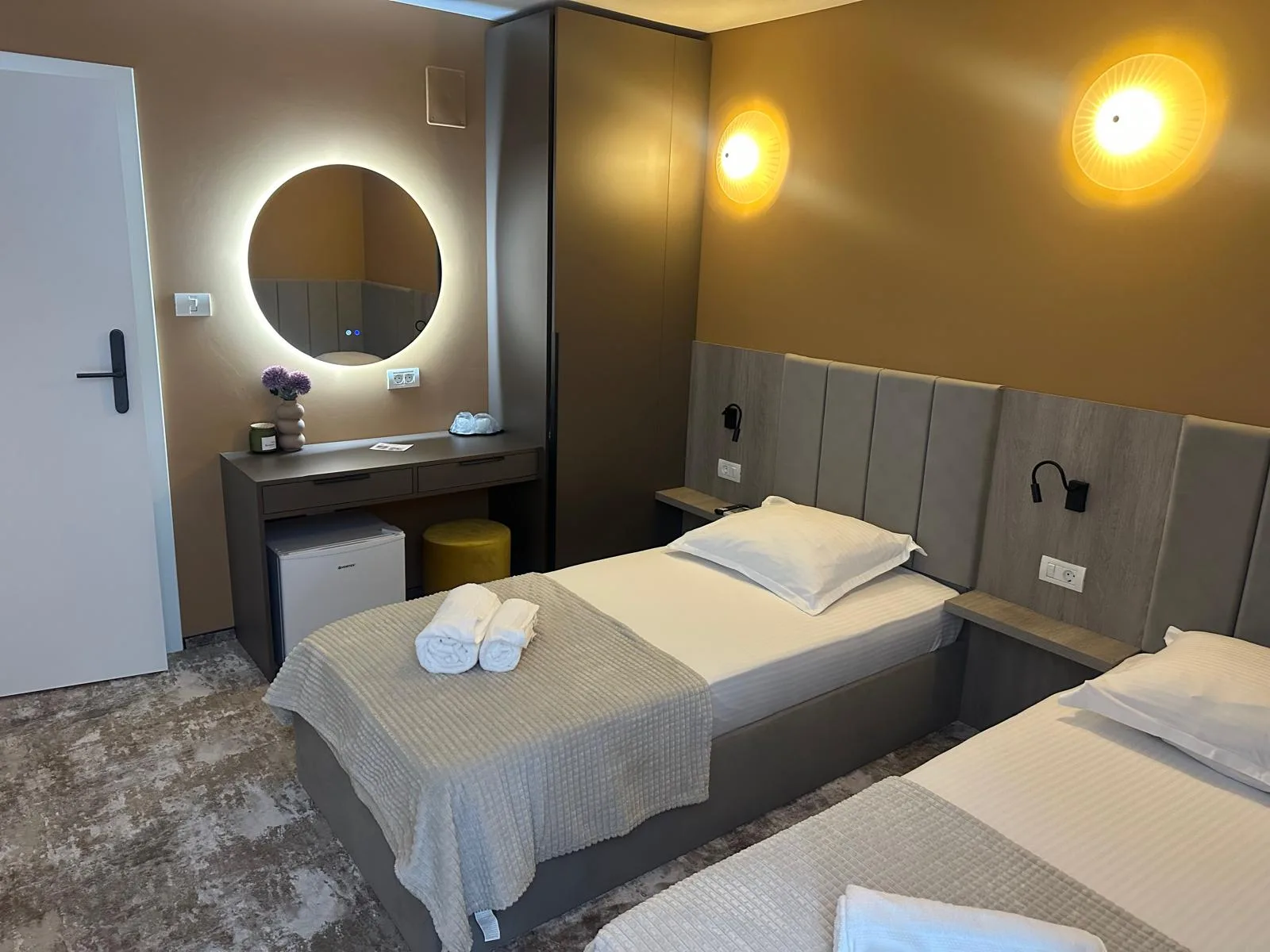 Camere Deluxe Twin — Grey Residence, Drobeta-Turnu Severin, Mehedinți