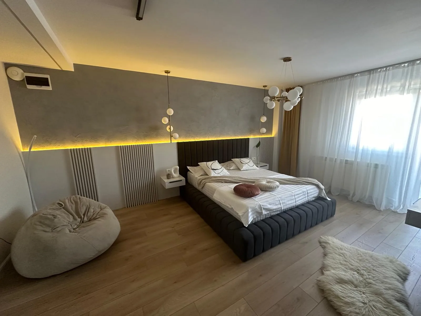 Grey Residence