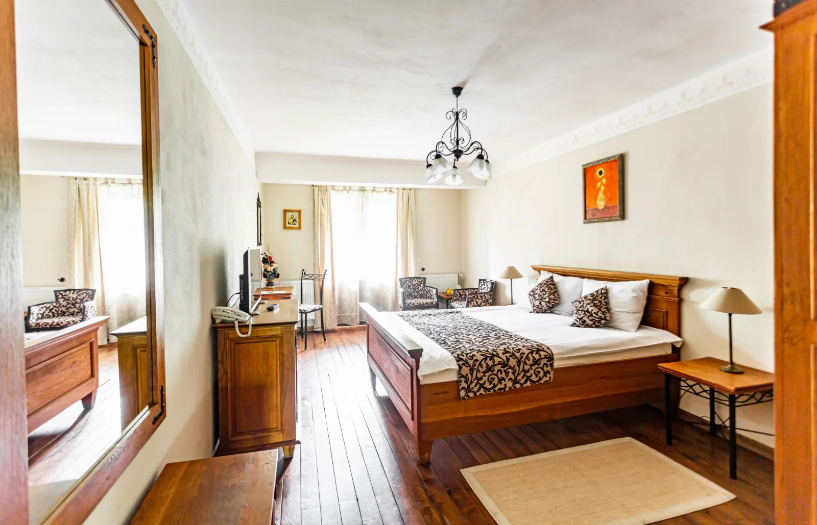 Cameră dublă matrimonială — Turnul, Moieciu de Jos, Brașov