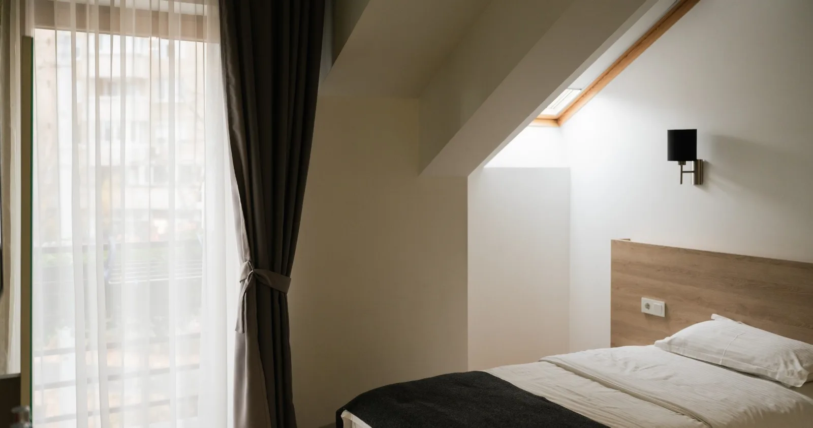 Camera twin cu balcon pentru business trip — Casa M, Oradea, Bihor