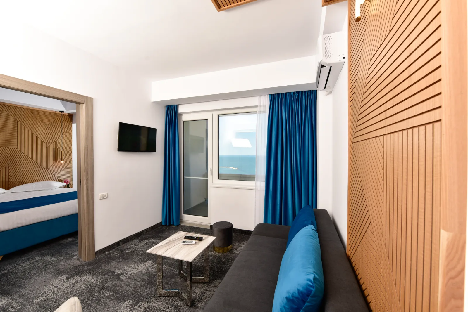 Sky Double Room with Side sea view — Parc, Mamaia, Constanța