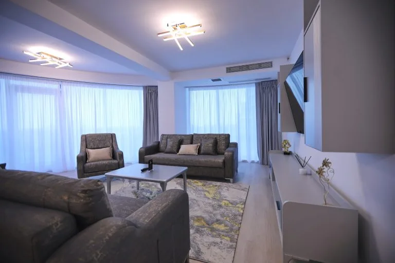 Apartament de 3 camere cu vedere la mare — Apartel Flamingo, Năvodari, Constanța