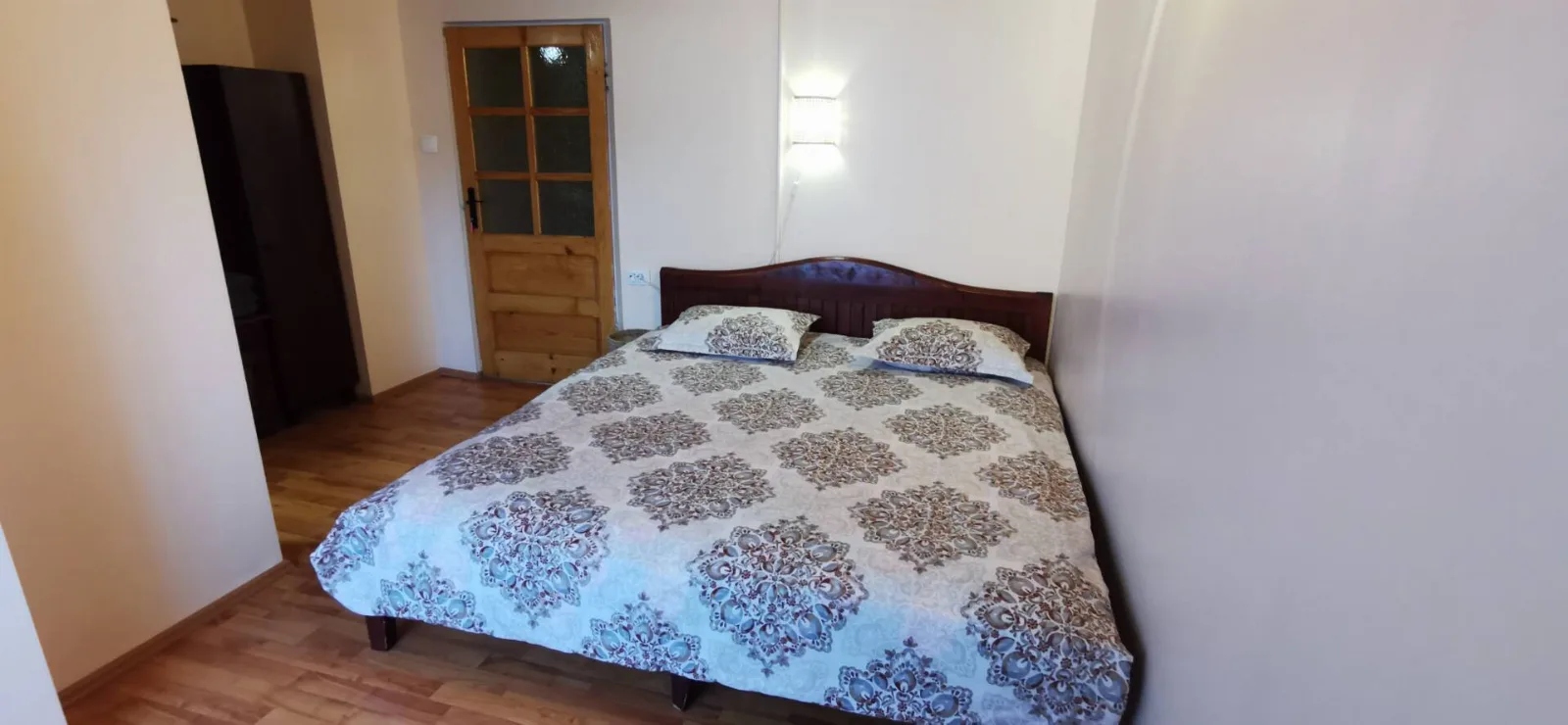 Cameră Dubla cu Baie Proprie (Cam. 1) — Nona Highland Home, Drumul Carului, Brașov