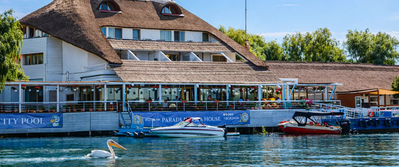 Paradis Hotel - Delta Dunarii