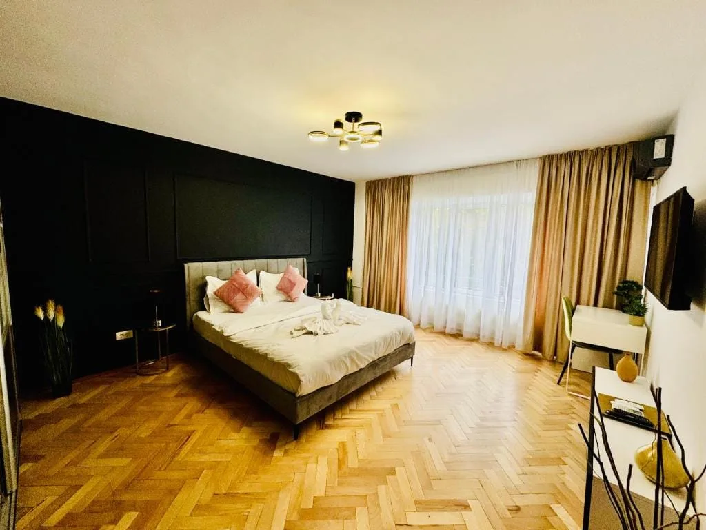 Signature Studio — Metropole Apartments, București, București