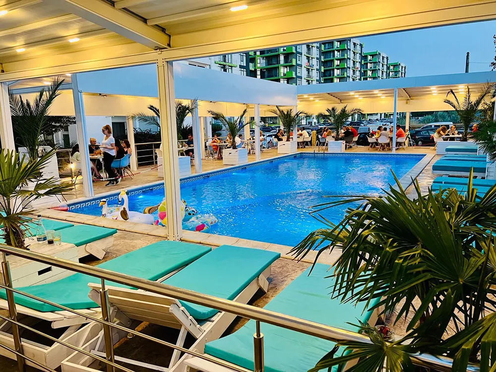 Hotel Leon Beach