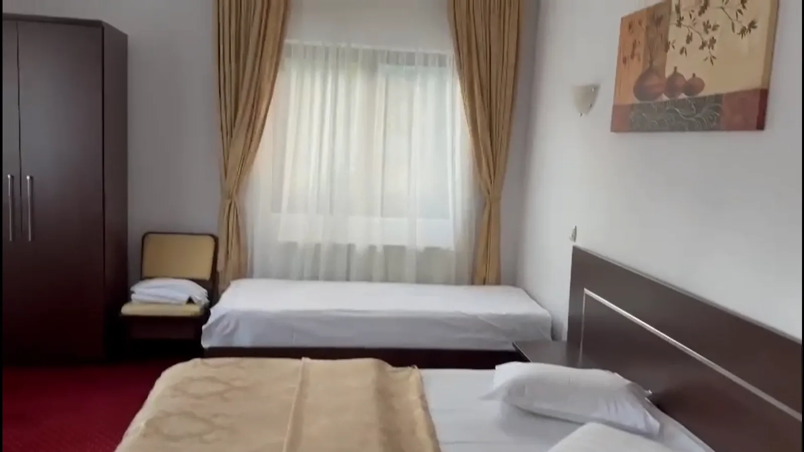 Camera dublă — Izvorul cu Păstrăvi 1, Bușteni, Prahova