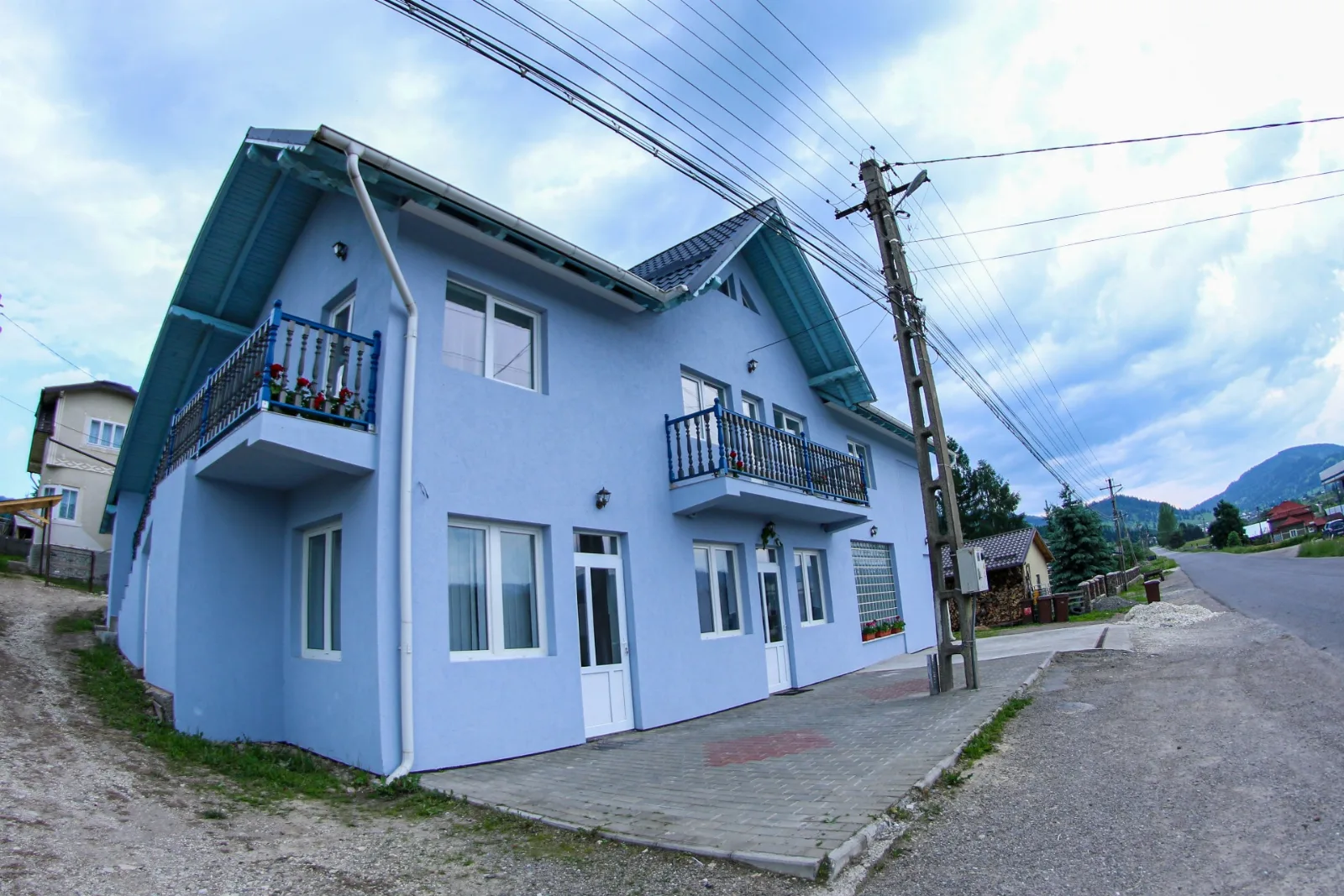 Casa Roua Munților