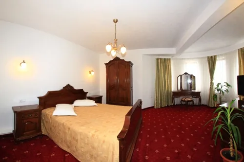 Dubla — Castle Inn, Șimleu Silvaniei, Sălaj