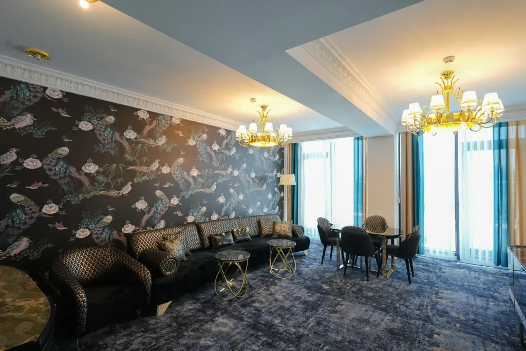 W Regal Boutique Hotel & Spa
