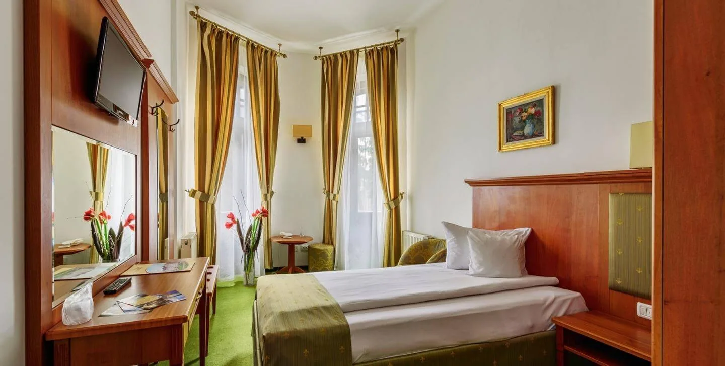 Cameră Single — Hotel Belvedere, Băile Govora, Vâlcea