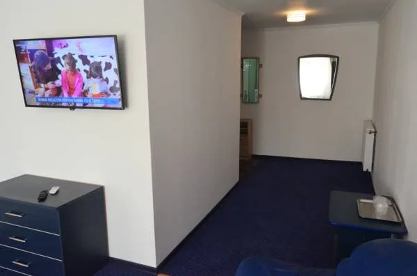 Camera Dublă Superioară cu Hidromasaj și Jacuzzi — Casa Someșeană, Gâlgău, Sălaj