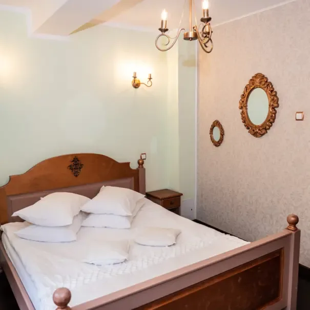 Odaia de Aramă — Luisenthal Conac, Fundu Moldovei, Suceava
