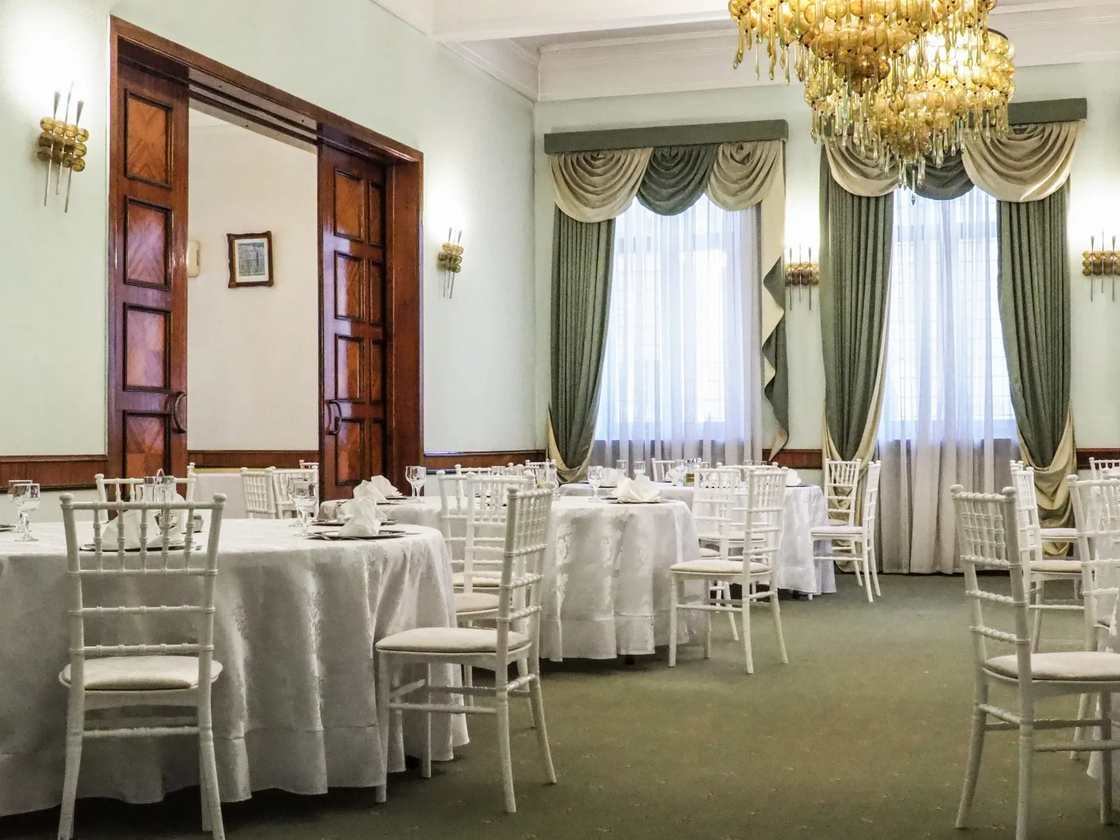 Restaurant ”Hotel Triumf”