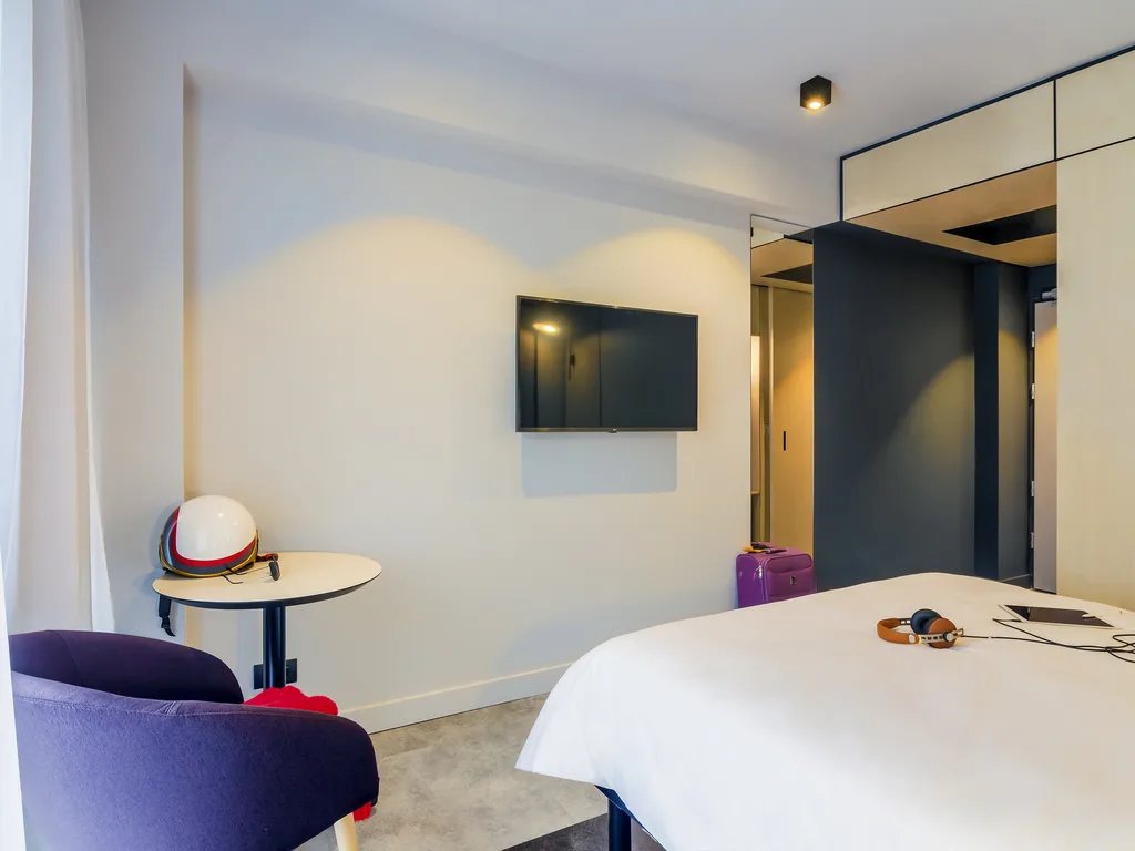 Standard room with one double bed — Ibis Timișoara City Center, Timișoara, Timiș