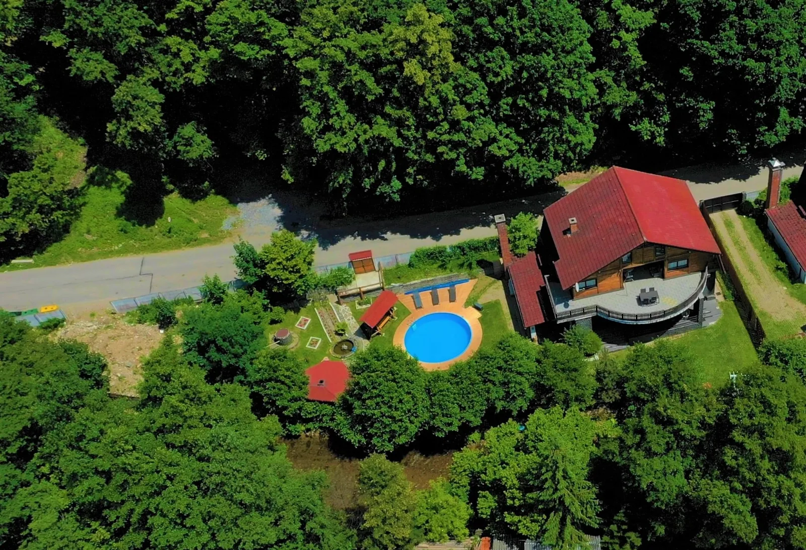Casa Forrest & SPA — River, Frăsinet, Cluj
