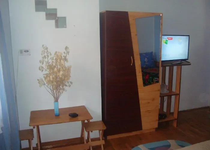 Cameră triplă — Nicky, Oeștii Ungureni, Argeș