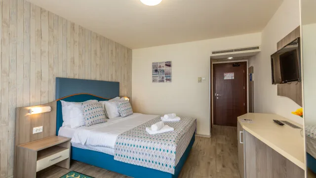 Standard cu balcon — Riviera, Mamaia, Constanța