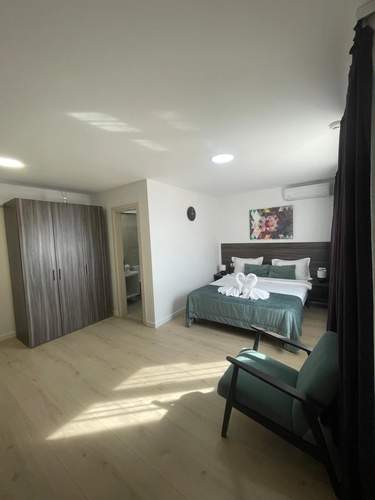 Cameră Dublă Premium — Bliss Inn, Tunari, Ilfov