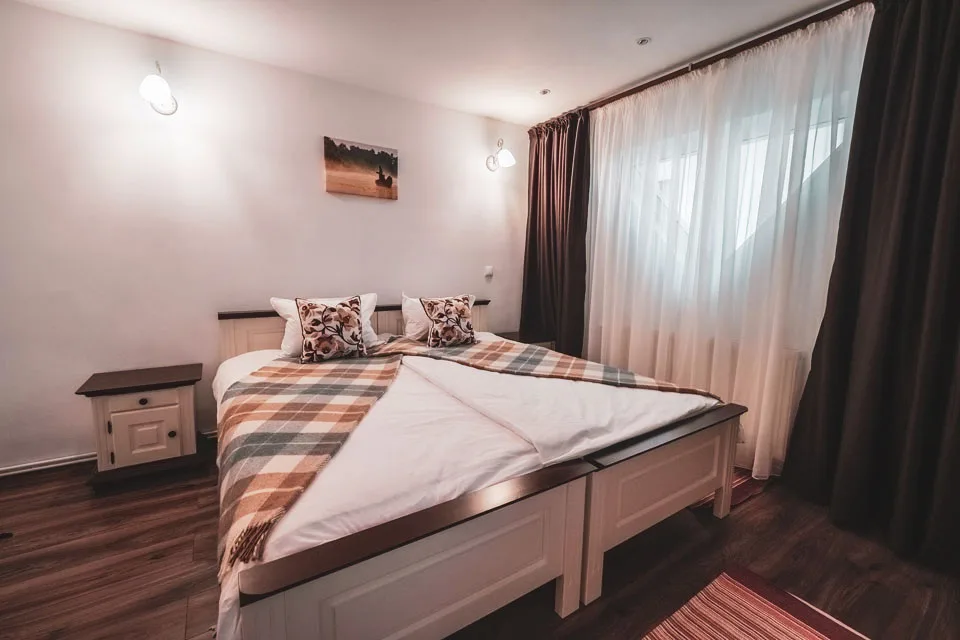 Camera 1 - Corp Alăturat — Casa Pescarului, Mila 23, Tulcea