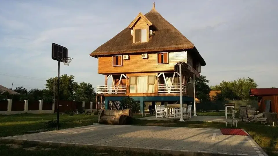 La Moș Fane