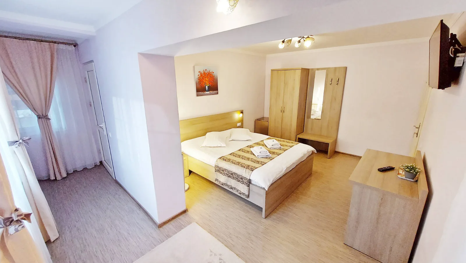 Camera 3 — Casa Giulia, Băile Olănești, Vâlcea