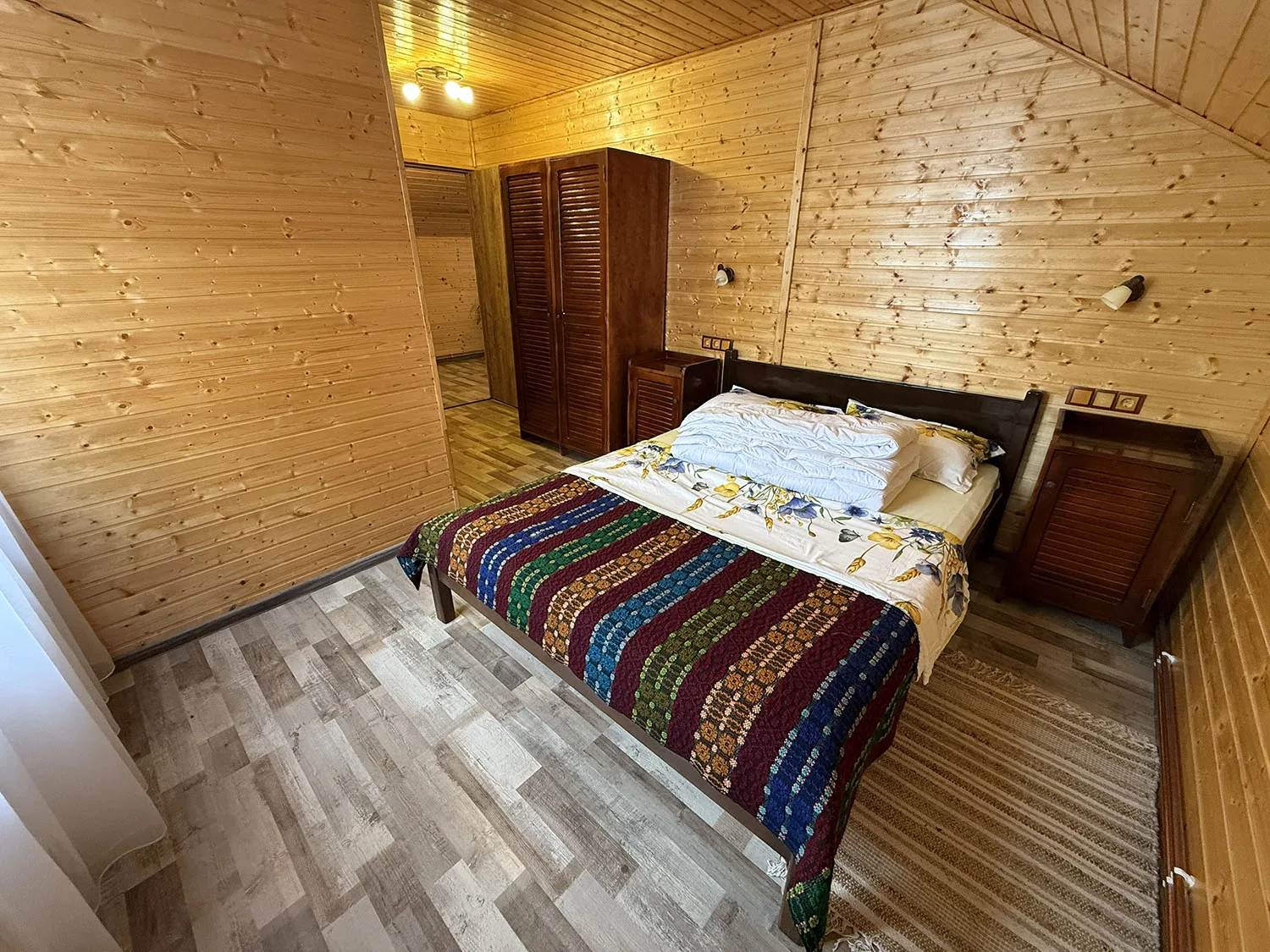 Casa de pe mal
